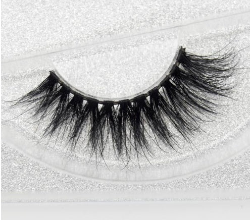 Faux Aurelia 3D Mink Eyelashes – Lightweight, Reusable & Glamorous