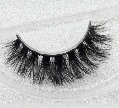 Faux Aurelia 3D Mink Eyelashes – Lightweight, Reusable & Glamorous