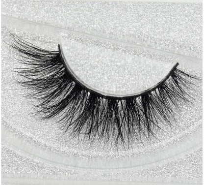 Faux Aurelia 3D Mink Eyelashes – Lightweight, Reusable & Glamorous