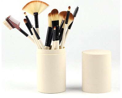 12-Piece Professional Makeup Brush Set – Essential Tools for Flawless Application