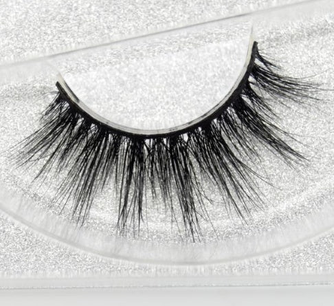 Faux Aurelia 3D Mink Eyelashes – Lightweight, Reusable & Glamorous