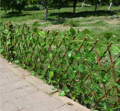 Expandable Wooden Garden Trellis – Anticorrosive Wood Fence Panel for Climbing Plants & Wall Décor