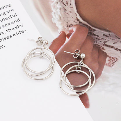 Double Hoop Earrings – Sleek Gold Statement Hoops for Women