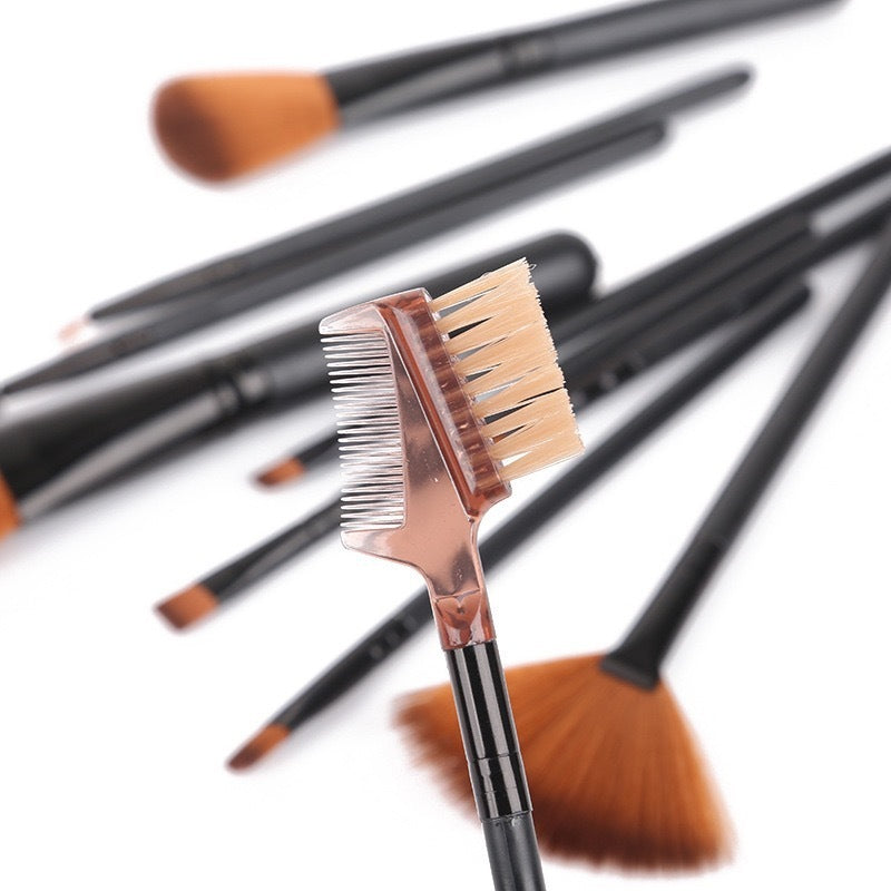 12-Piece Professional Makeup Brush Set – Essential Tools for Flawless Application