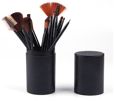 12-Piece Professional Makeup Brush Set – Essential Tools for Flawless Application